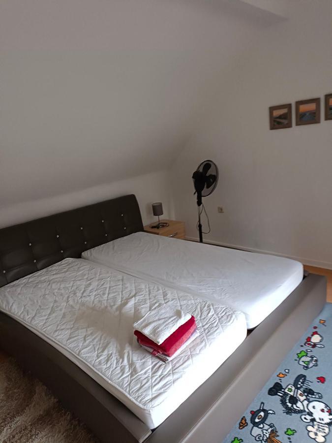 Nette Kuschelige Wohnung Bochum Buitenkant foto